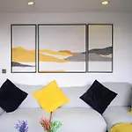 Penthouse Skyline - 2br, Massive Terrace Retreat Апартаменты Манчестер