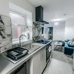 The Royal 1br Near Etihad Stadium & Coop Live Manchester