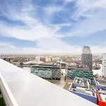 Penthouse Skyline - 2br, Massive Terrace Retreat Манчестер