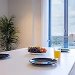 Centre Apartment, Pool Table 맨체스터