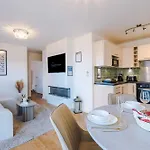 Stylish Mcr 1br Etihad Coop Live Parking Apartmán