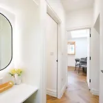 Shuttle At The Heim *