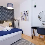 Beautiful 4bd Home, Sleeps 8, Parking, Manchester, Perfect For Groups Apartmán Manchester