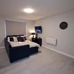 2 Bedroom In Manchester-sleeps 6-near Coop Live & Etihad With Free Parking Apartmán