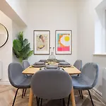 Riff At The Heim Manchester