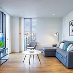 Centre Apartment, Pool Table * مانشستر