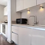 Modern Near Oxford Road, Centre * מנצ'סטר