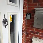 Deluxe 4-bed Near Etihad Stadium & C0-0p Arena, Sleeps 9 Apartmán *