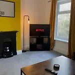 Etihad Stadium - Spacious Stay, 5 Mins To Stadium * Manchester