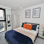 Modern 2 Bedroom In W Balcony *