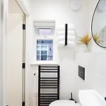 Riff At The Heim 맨체스터