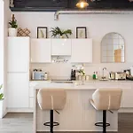 Stylish Mill With Sauna And Free Parking Apartmán