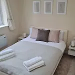 2 Bedroom In Manchester-sleeps 6-near Coop Live & Etihad With Free Parking *