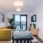 Cosy 1br Near Media & Centre مانشستر
