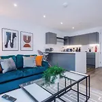 Апартаменты Stylish 1br Near Centre Salford