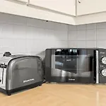 Apartmán Arosa Escape- Modern2 Bed Suite,sleeps 5,free Parking,ps4,kingbed,wifi,near Christies