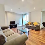 דירה Modern Near Oxford Road, Centre מנצ'סטר