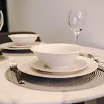 Cosy 1br Near Media & Centre شقة