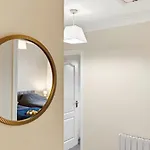 Apartmán Arosa Escape- Modern2 Bed Suite,sleeps 5,free Parking,ps4,kingbed,wifi,near Christies Manchester