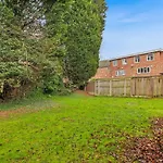 Apartment Modern 4 Bedroom House For 9 Guests With Free Parking By The Cosy Corner Nationwide Manchester