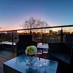 Riverside Villas * Манчестер