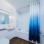 Travelodge Didsbury Hotel