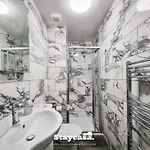 Дом отдыха Spacious 5br In Leafy Withington *