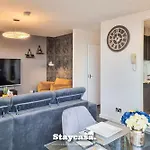 Luxury Deansgate Canal View & Free Parking Апартаменты