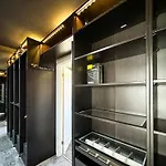 5br Jacuzzi, Garden & Parking Hébergement de vacances Manchester
