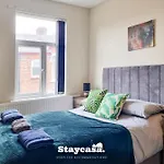 Clarence Co-living - Private Self-cater *