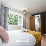 Tatil Evi Spacious Cosy Cove With Large Driveway And Garden
