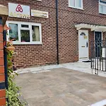 Clayton Homestay