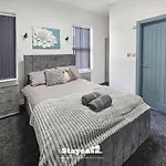 Holiday home Beresford Co-living - Private Self-cater