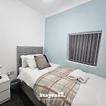 別荘 Landcross Co-living - Private Self-cater マンチェスター