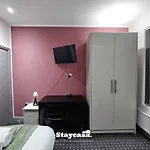 Prázdninový dům Landcross Co-living - Private Self-cater