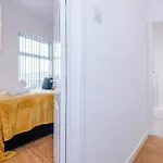 Spacious 2-bed 5mins To Co-op Live & Etihad Campus W Free Parking *