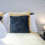 Spacious 2-bed 5mins To Co-op Live & Etihad Campus W Free Parking