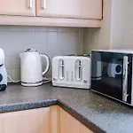 Spacious 2-bed 5mins To Co-op Live & Etihad Campus W Free Parking Tatil Evi Manchester