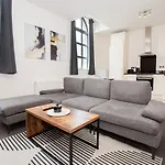 Prime Salford 2br • Free Parking • Near Mediacity アパート *