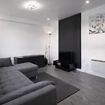 Apartment, Free Parking, By Nmb *