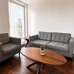 Manchester Gem 2-Bed Apartment With Ensuite