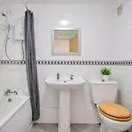 Apartment, Free Parking, By Nmb アパート *