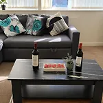 Luxury 2br Retreat For Business Travelers * Manchester