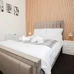 Prime Salford 2br • Free Parking • Near Mediacity アパート