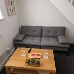 Charming 1Br Retreat For Urban Escapes Apartment