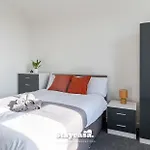 Casa Cove 2f Flat Free Parking - 5min To Hospital 曼彻斯特