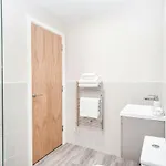 Apartment Bright & Spacious 2 Bedroom