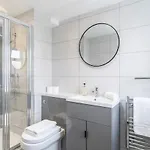Modern 3bed Flat In W Security アパート マンチェスター