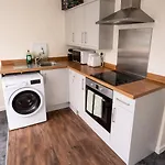Appartamento Elegant 1br Escape For Weekend Trips Manchester