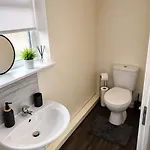 Appartamento Elegant 1br Escape For Weekend Trips *